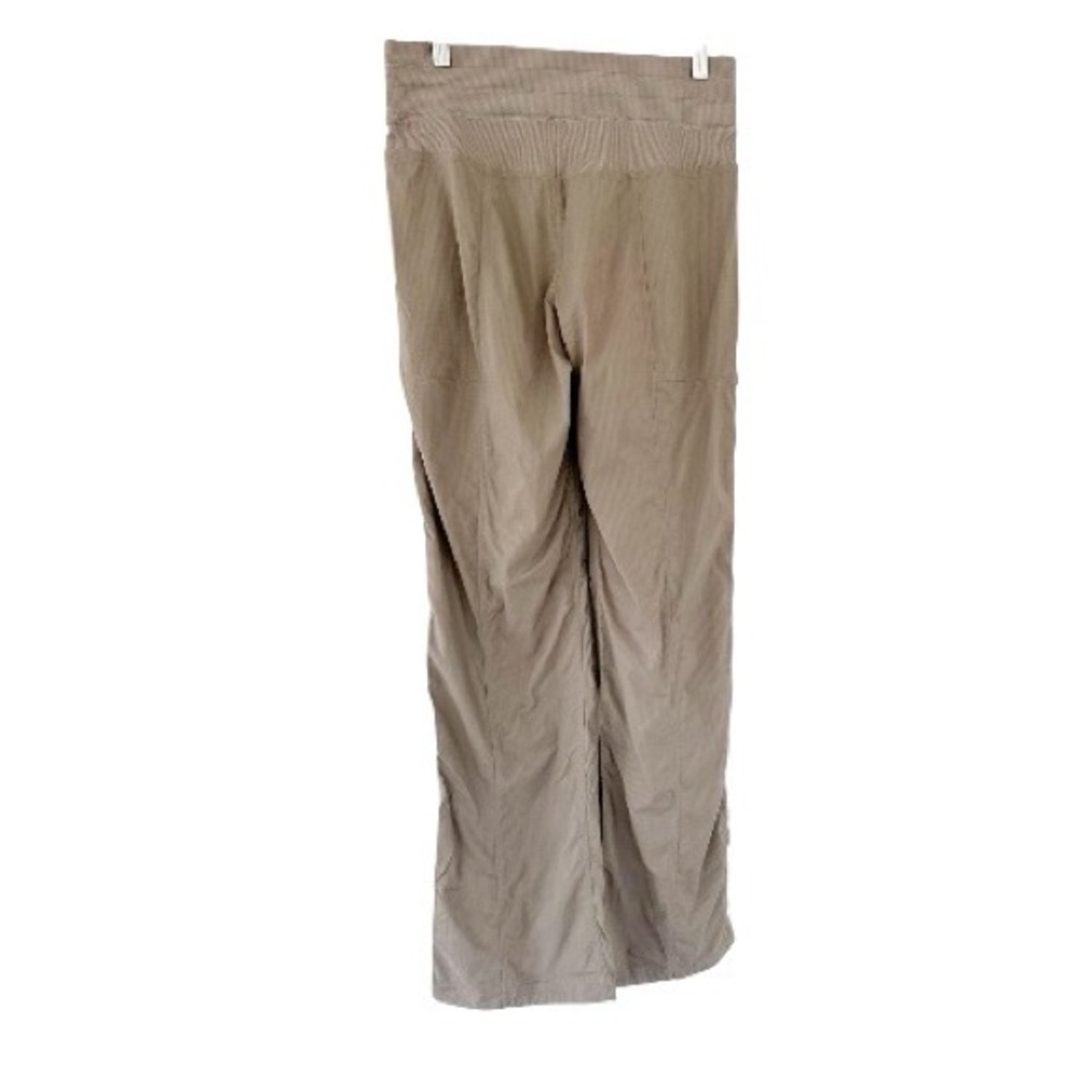 Lululemon • Dance Studio Mid-Rise Pant Regular - Picture 8 of 12
